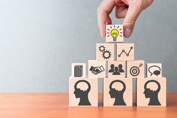 大学课堂如何在书上做好笔记——四色笔记法