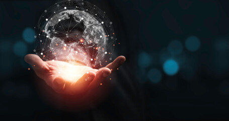 -首位山水诗人谢灵运的人生悲剧：不知收敛而被杀